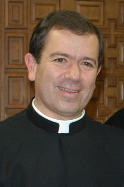 P. Álvaro Corcuera LC